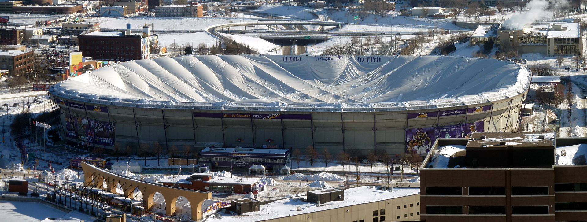1920px 2010 1213 DomeCollapse1