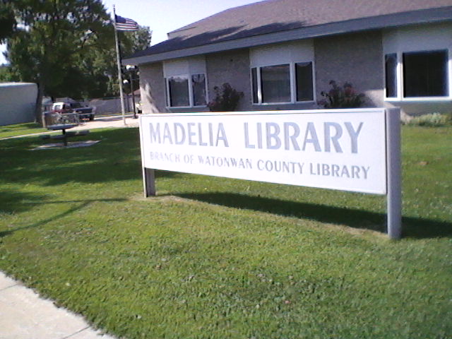 Madelia Library